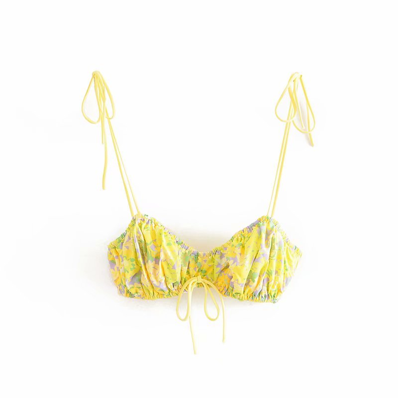 French light yellow green leaf top